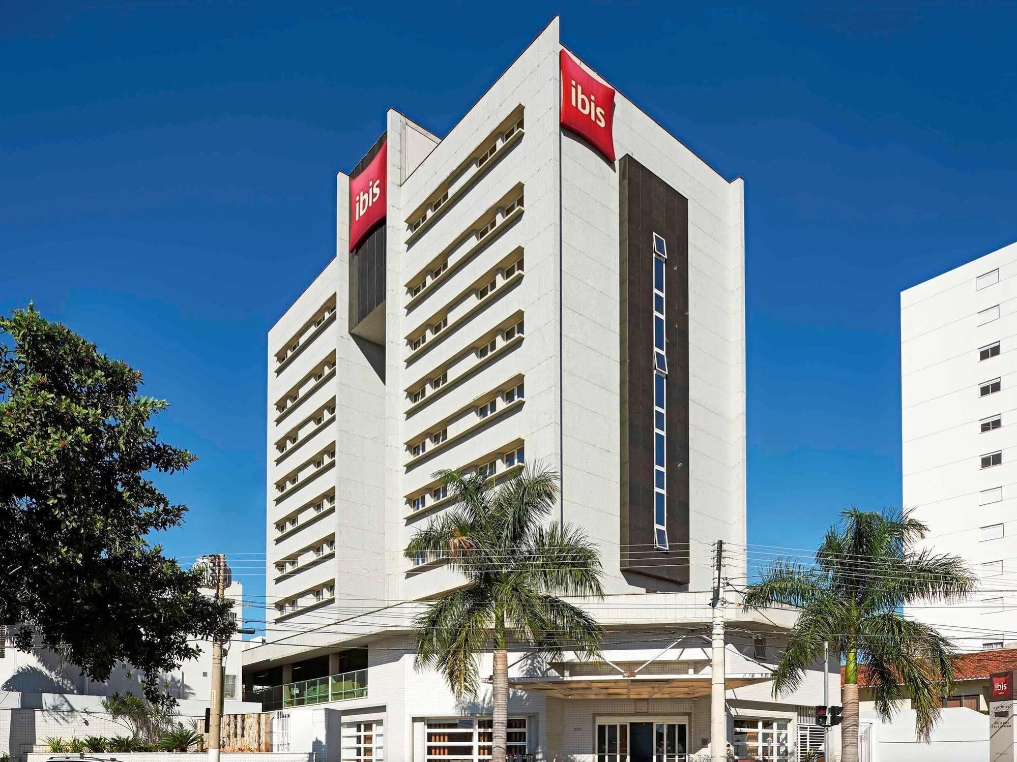 ホテル Ibis ゴイアニア エクステリア 写真